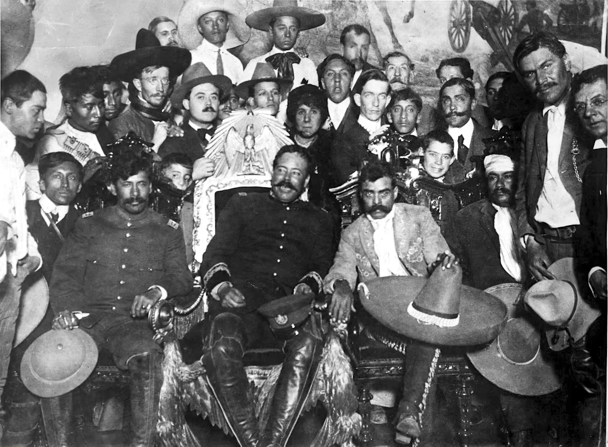 Francisco Villa y Emiliano Zapata en la silla presidencial